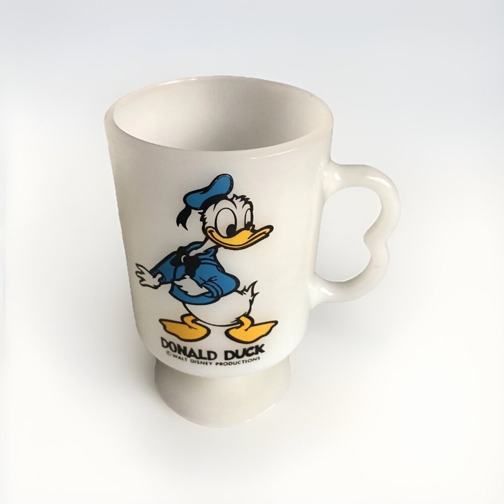 Vintage Disney Donald Duck White Milk Glass Pedestal Footed Cup Mug